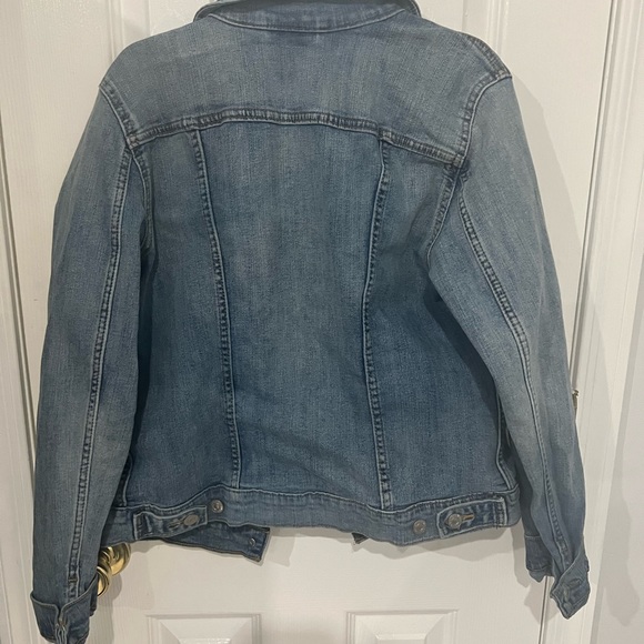 Levi’s Denim Jacket - Picture 2 of 2